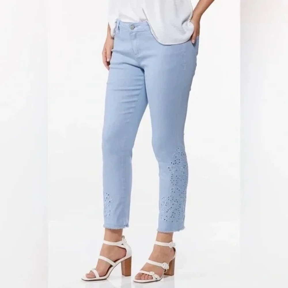❄️ Cato | Eyelet Vine Ankle Jeans Various Sizes Available